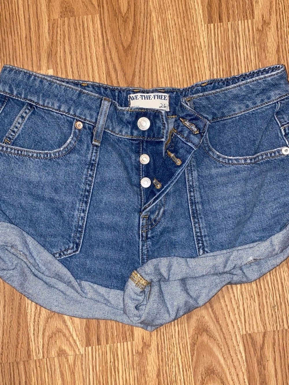 We The Free Medium Blue Denim High-Rise Button-Front Women’s Shorts